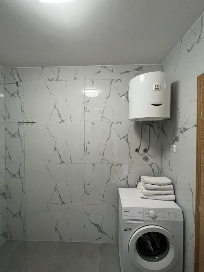 Apartman King มาคาร์สกา ภายนอก รูปภาพ